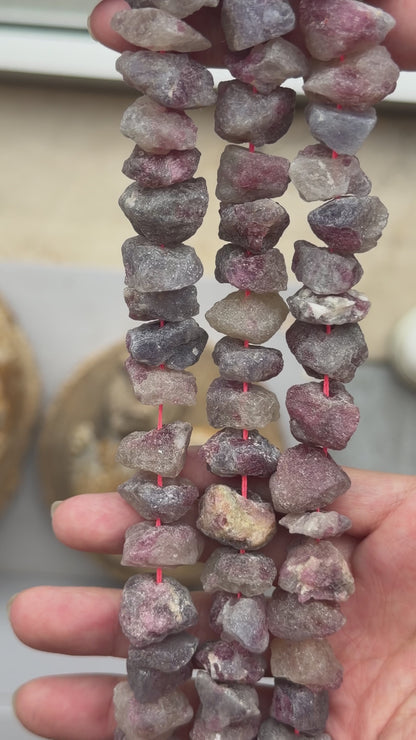 Fil de pierre forme libre brute Tourmaline rose 20x15 mm (référence 59)