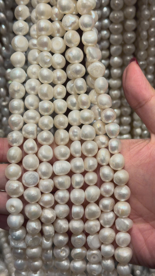 Fil de perle d’eau douce 10-11 mm [92]